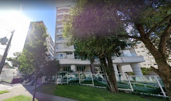Imagem de fundo do condomínio Condomínio Residêncial Jacarandá - Juvevê - Curitiba - PR