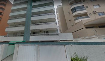 Imagem de fundo do condomínio Condomínio Residêncial Jurerê - Meia Praia - Itapema - SC