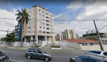 Imagem de fundo do condomínio Condomínio Residêncial Lascelles - Alto Da Glória - Curitiba - PR