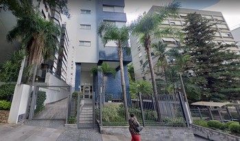 Imagem de fundo do condomínio Condomínio Residêncial Le Mont - Rio Branco - Porto Alegre - RS
