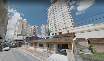 Imagem de fundo do condomínio Condomínio Residêncial Libardo - Meia Praia - Itapema - SC