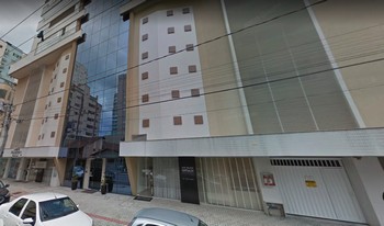 Imagem de fundo do condomínio Condomínio Residêncial Luana Dellagnelo - Meia Praia - Itapema - SC