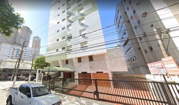 Imagem de fundo do condomínio Condomínio Residêncial Maison Vert - Gonzaga - Santos - SP