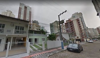 Imagem de fundo do condomínio Condomínio Residêncial Porto Luna - Centro - Balneário Camboriú - SC