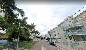 Imagem de fundo do condomínio Condomínio Residêncial Praia De - Jurerê - Florianópolis - SC