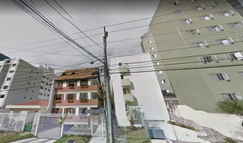 Imagem de fundo do condomínio Condomínio Residêncial Solar Dos Gerânios - Vila Izabel - Curitiba - PR