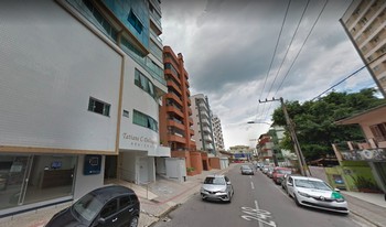 Imagem de fundo do condomínio Condomínio Residêncial Tatiane C. Dellagnelo - Meia Praia - Itapema - SC