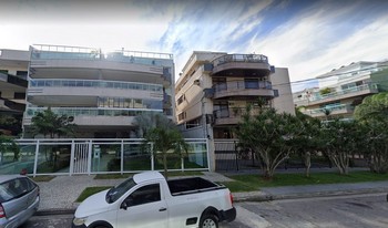 Imagem de fundo do condomínio Condomínio Residêncial Tia Laura - Recreio Dos Bandeirantes - Rio De Janeiro - RJ