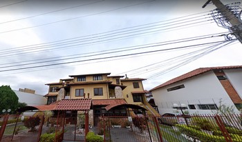 Imagem de fundo do condomínio Condomínio Residêncial - Canasvieiras - Florianópolis - SC