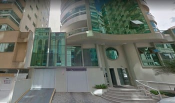 Imagem de fundo do condomínio Condomínio Residêncial Verticall House - Meia Praia - Itapema - SC