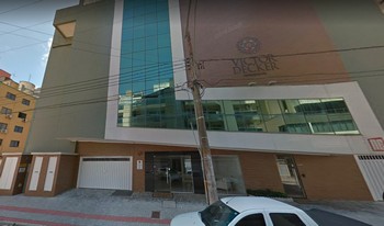Imagem de fundo do condomínio Condomínio Residêncial Victor Decker - Meia Praia - Itapema - SC