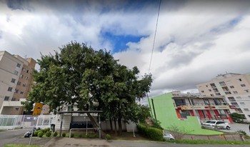 Imagem de fundo do condomínio Condomínio Residêncial Villareal - Campo Comprido - Curitiba - PR