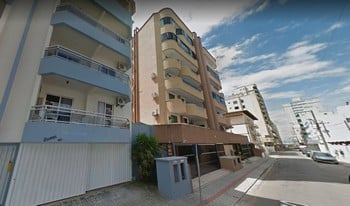 Imagem de fundo do condomínio Condomínio Residêncial Vovo Adelchi - Meia Praia - Itapema - SC