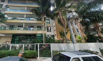 Imagem de fundo do condomínio Condomínio Residências Porto Caribe - Charitas - Niteroi - RJ