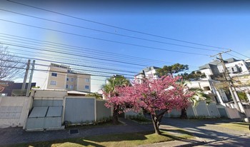 Imagem de fundo do condomínio Condomínio Spazio Ca D'oro - Ahu - Curitiba - PR