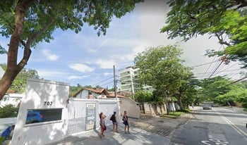 Imagem de fundo do condomínio Condomínio Village Da Serra - Freguesia - Rio De Janeiro - RJ