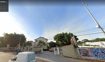Imagem de fundo do condomínio Condomínio Village Dos Flamboyants - Jacarepaguá - Rio De Janeiro - RJ