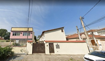 Imagem de fundo do condomínio Condomínio Village Iriquitia - Jacarepaguá - Rio De Janeiro - RJ