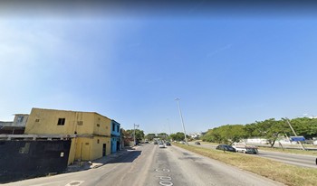 Imagem de fundo do condomínio Condomínio Vivendas Do Ipe Amarelo - Realengo - Rio De Janeiro - RJ