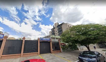 Imagem de fundo do condomínio Condomínio Xandi - Vila Ipiranga - Porto Alegre - RS