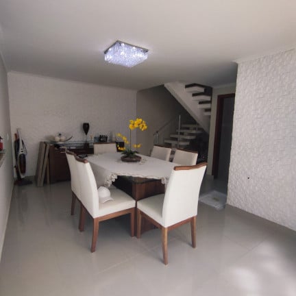 Imagem Casa com 2 Quartos à Venda, 216 m²em Jardim Marambaia - Jundiaí
