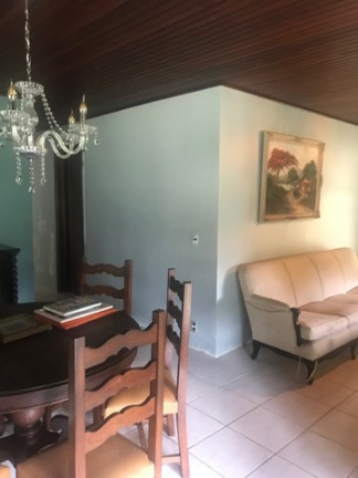 Imagem Casa de Condomínio com 3 Quartos à Venda, 120 m² em Colônia Alpina - Teresópolis