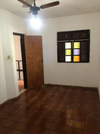 Imagem Sobrado com 2 Quartos à Venda, 162 m²em Itapuã - Salvador
