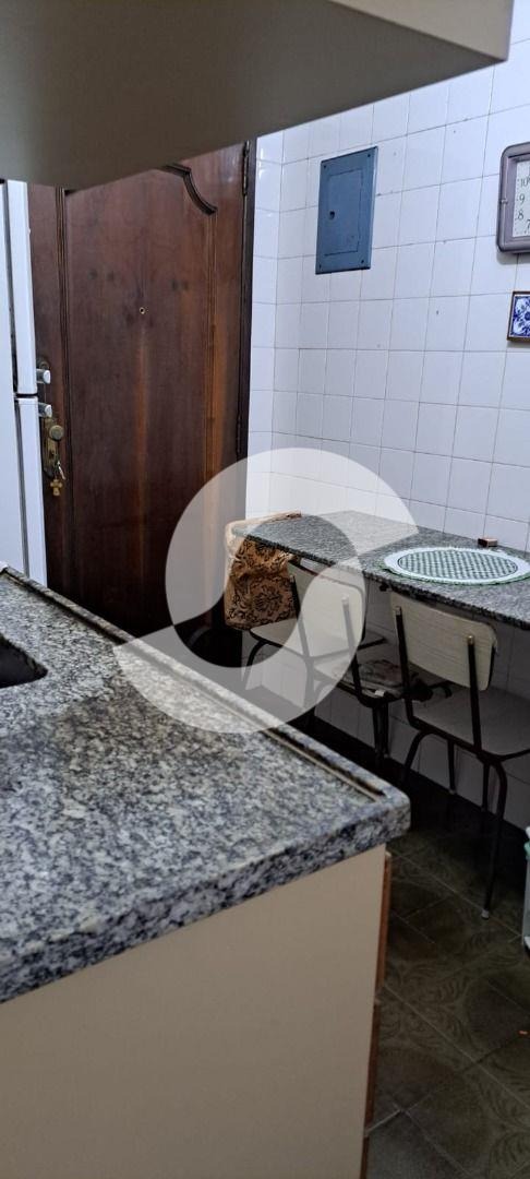 Imagem Apartamento com 2 Quartos à Venda, 75 m²em Centro - Niterói
