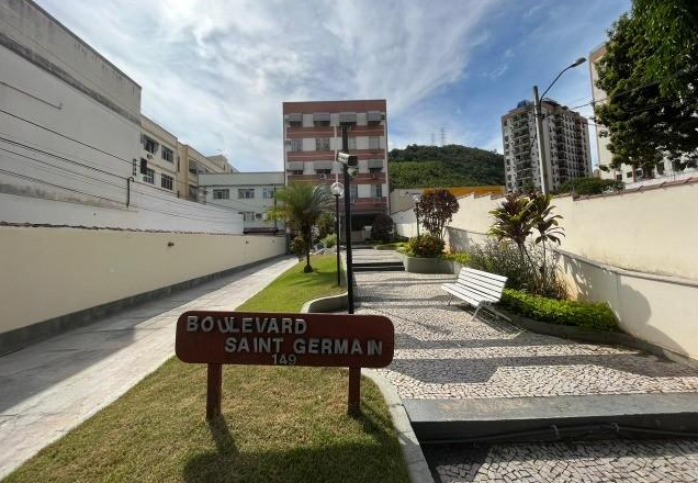 Imagem de fundo do condomínio Condomínio Boulevard Saint Germain - Santa Rosa - Niterói - RJ
