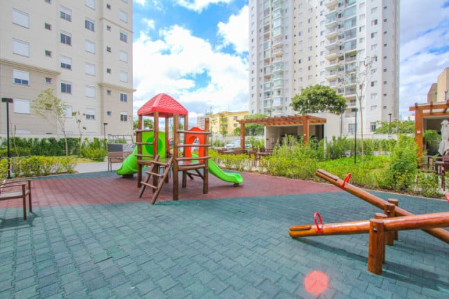 Imagem de fundo do condomínio Condomínio Living Resort - Cambuci - São Paulo - SP