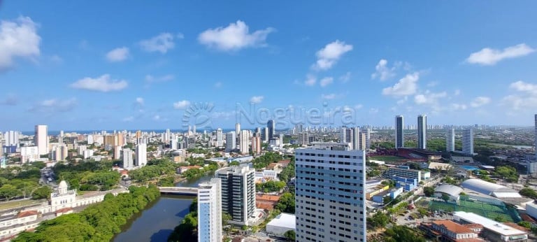 Foto do imóvel Apartamento com 3 Quartos à Venda, 140 m² em Madalena - Recife