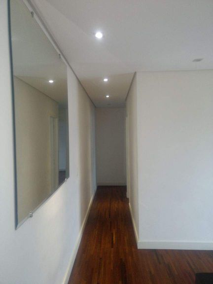 Imagem Apartamento com 2 Quartos para Alugar, 58 m² em Jardim Tupanci - Barueri