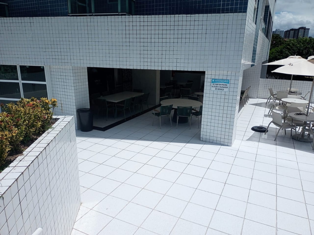 Imagem Apartamento com 4 Quartos à Venda, 112 m²em Torre - Recife