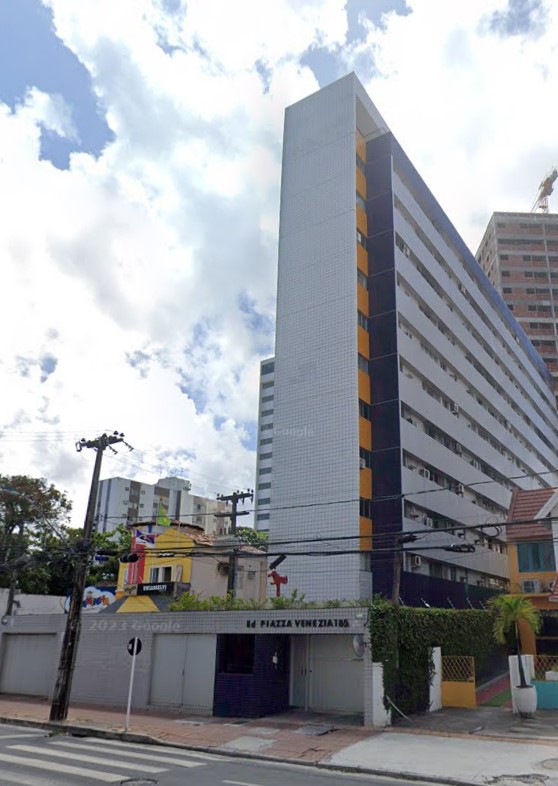 Imagem de fundo do condomínio Condomínio Piazza Venezia - Madalena - Recife - PE