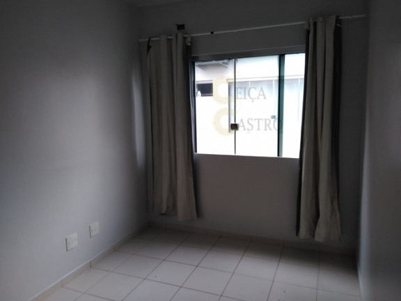 Imagem Casa de Condomínio com 2 Quartos para Alugar, 73 m² em Flores - Manaus