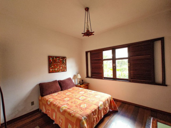 Imagem Casa com 3 Quartos à Venda, 327 m²em Albuquerque - Teresópolis