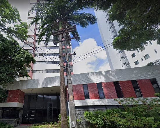 Imagem de fundo do condomínio Condomínio Etienne - Graças - Recife - PE