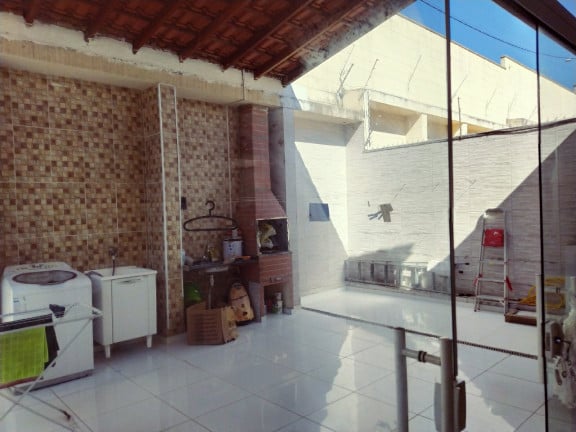 Imagem Casa com 3 Quartos à Venda, 120 m² em Residencial Algarve - Mogi Das Cruzes