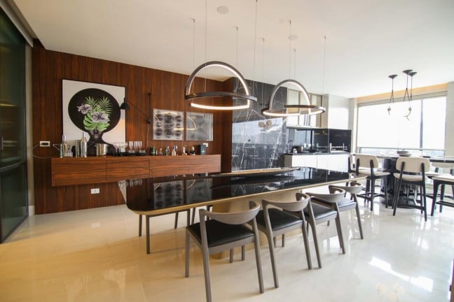 Imagem Apartamento com 4 Quartos à Venda, 186 m²em Real Parque - São Paulo