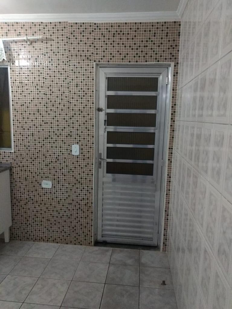 Imagem Sobrado com 2 Quartos à Venda, 75 m²em Jardim Samambaia - São Paulo