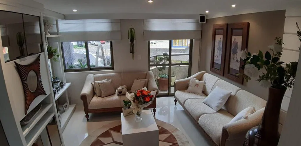 Foto do imóvel Apartamento com 4 Quartos à Venda, 287 m²em Centro - Guarapuava