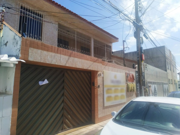Imagem Casa com 5 Quartos à Venda, 170 m² em Luzia - Aracaju