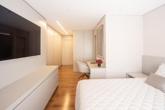 Imagem Apartamento com 3 Quartos à Venda, 182 m² em Moema - São Paulo