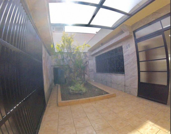Imagem Casa com 3 Quartos à Venda, 210 m² em Vila Invernada - São Paulo