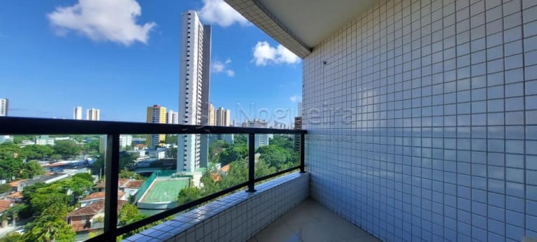 Foto do imóvel Apartamento com 4 Quartos à Venda, 201 m² em Casa Forte - Recife