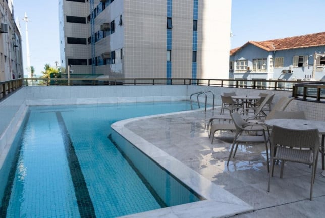 Foto do imóvel Apartamento com 4 Quartos à Venda, 150 m² em Pina - Recife
