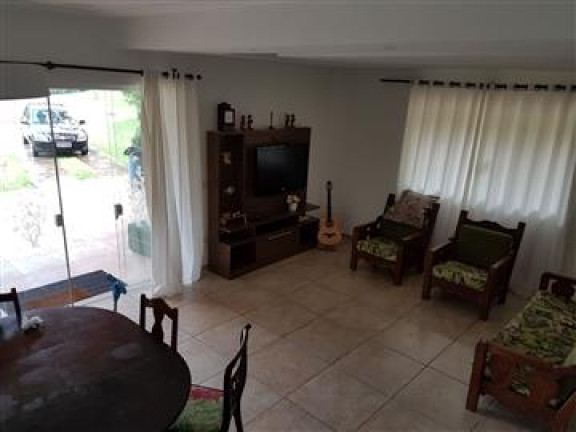 Imagem Casa de Condomínio com 4 Quartos à Venda, 230 m² em Pirucaia - Mairiporã
