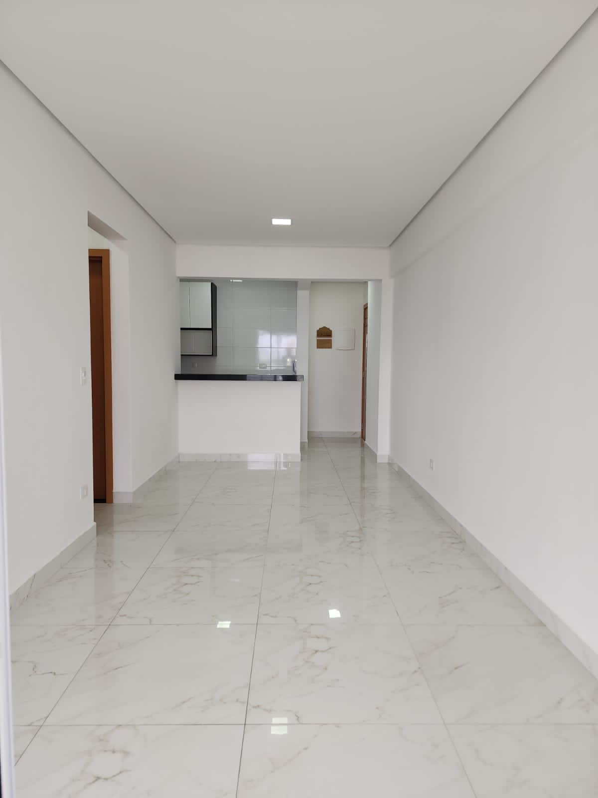 Imagem Apartamento com 2 Quartos à Venda, 86 m²em Caiçara - Praia Grande