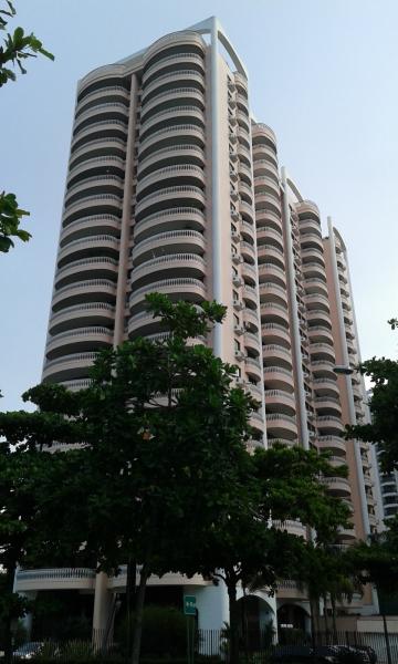 Imagem de fundo do condomínio Condomínio Palm Springs - Praia da Costa - Vila Velha - ES
