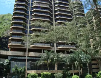 Imagem de fundo do condomínio Condomínio Giacomo Puccini - Lagoa - Rio de Janeiro - RJ